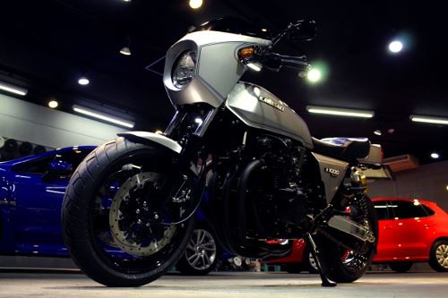 REVOLTさんのZ1-R