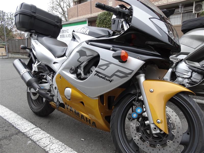 tyusaさんのYZF600R サンダーキャット