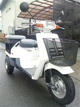 ジャイロアップ　荷台　カゴ　GYRO UP 荷台カゴのガタツキ修正（ホンダ ジャイロUP）by サカビー
