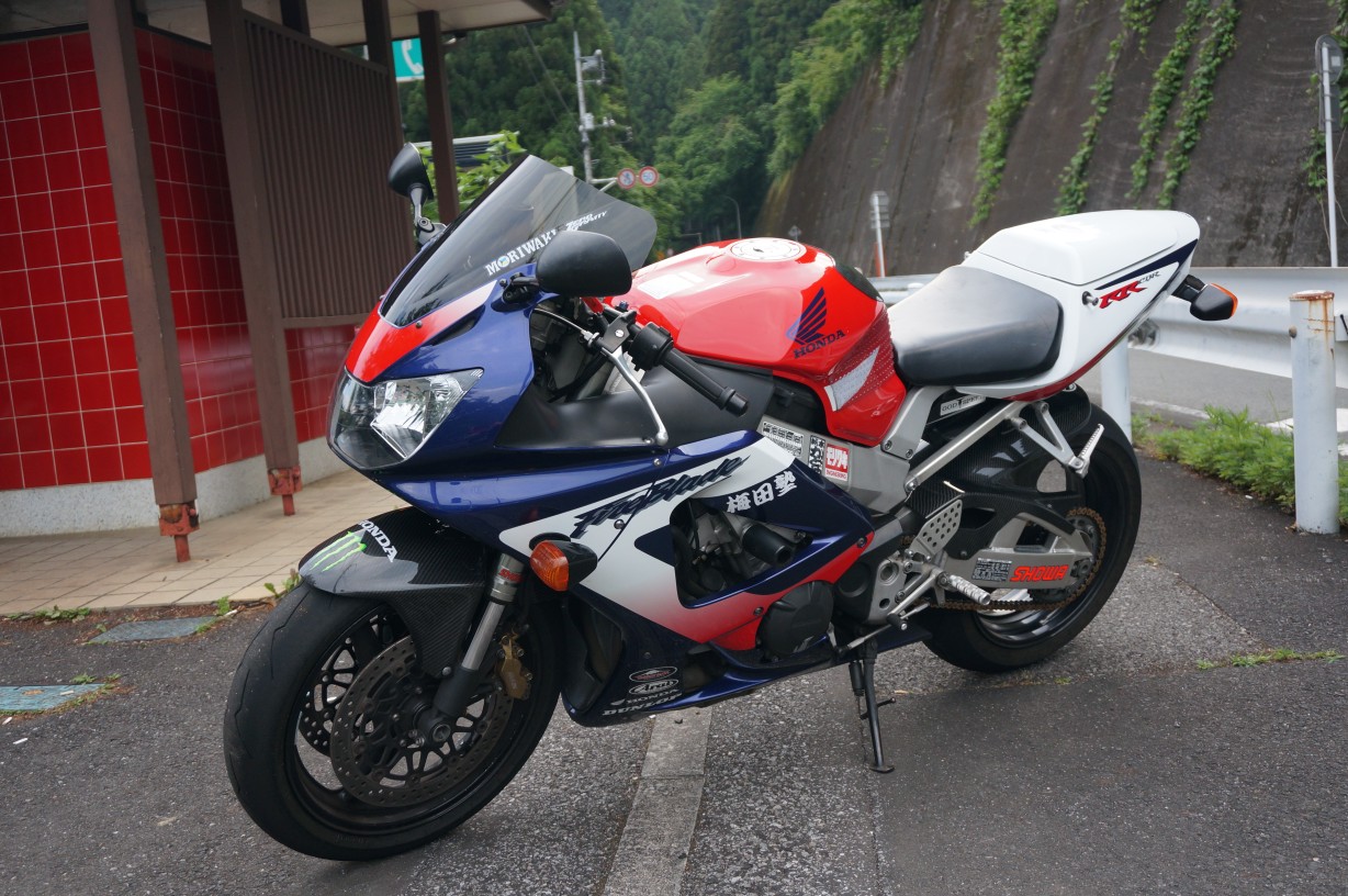 ハーマンさんのCBR929RR