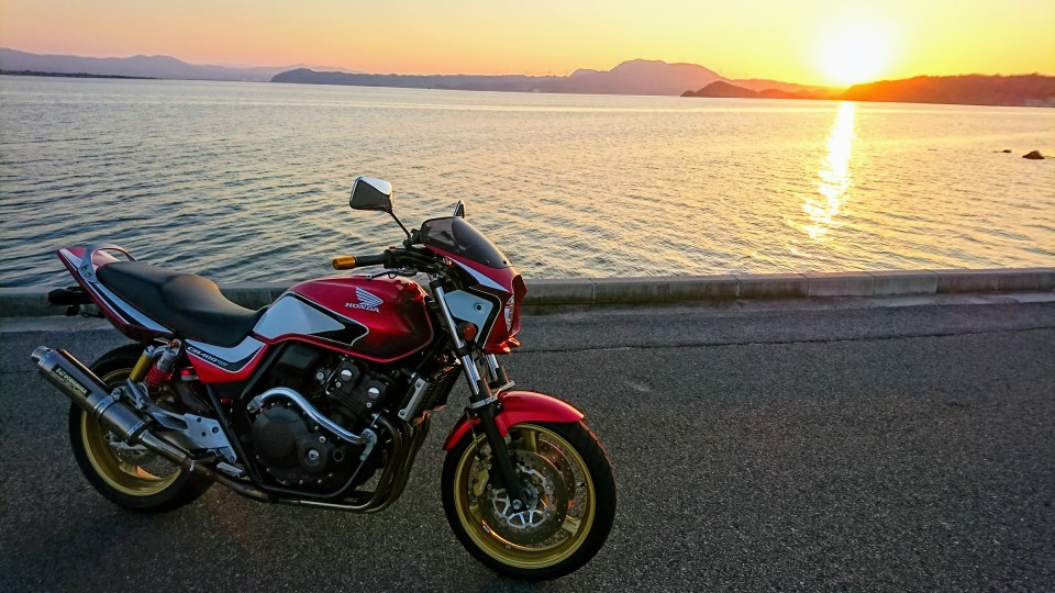 hiroppe4343さんのCB400 Super Four Hyper V-tec Revo