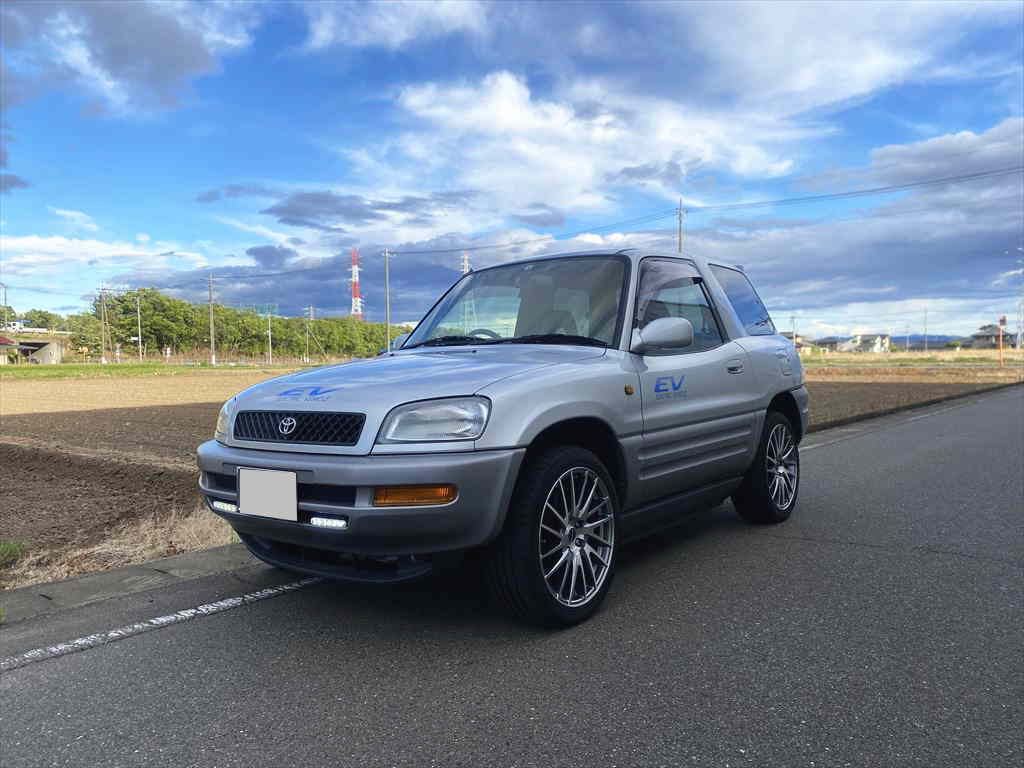 TerryYoungさんのRAV4 EV