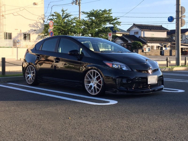 BK SEVENさんのプリウス