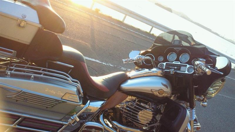 100thさんのFLHTCU-CVO