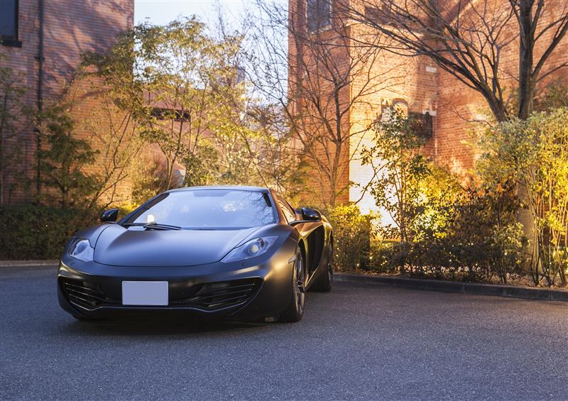 い の け んさんのMP4-12C
