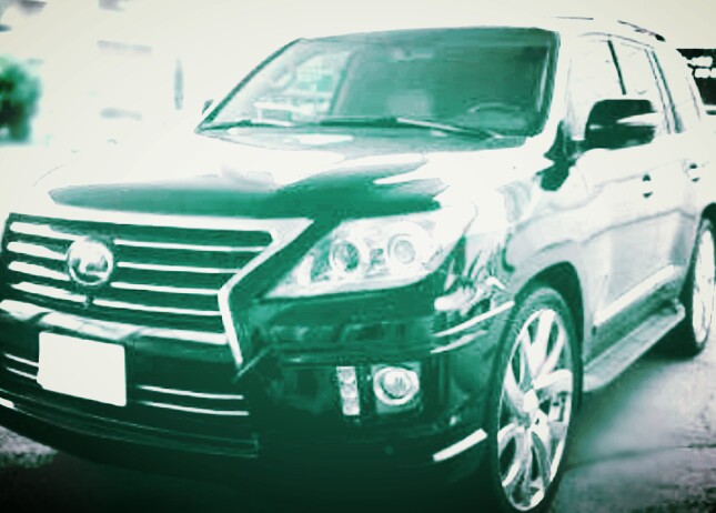 まーーいこっさんのLX570