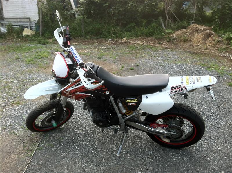 Э.かすがさんのXR400 モタード