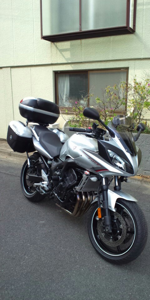 NΟRIさんのFZ6 Fazer S2