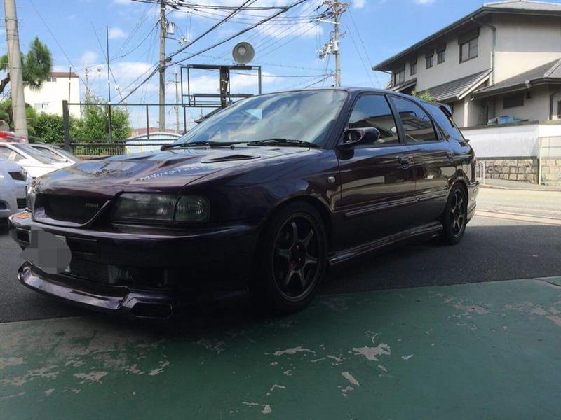 おーるばっくまっちょさんのカルタスクレセントワゴン