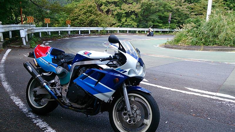 yu-750rkさんのGSX-R750R