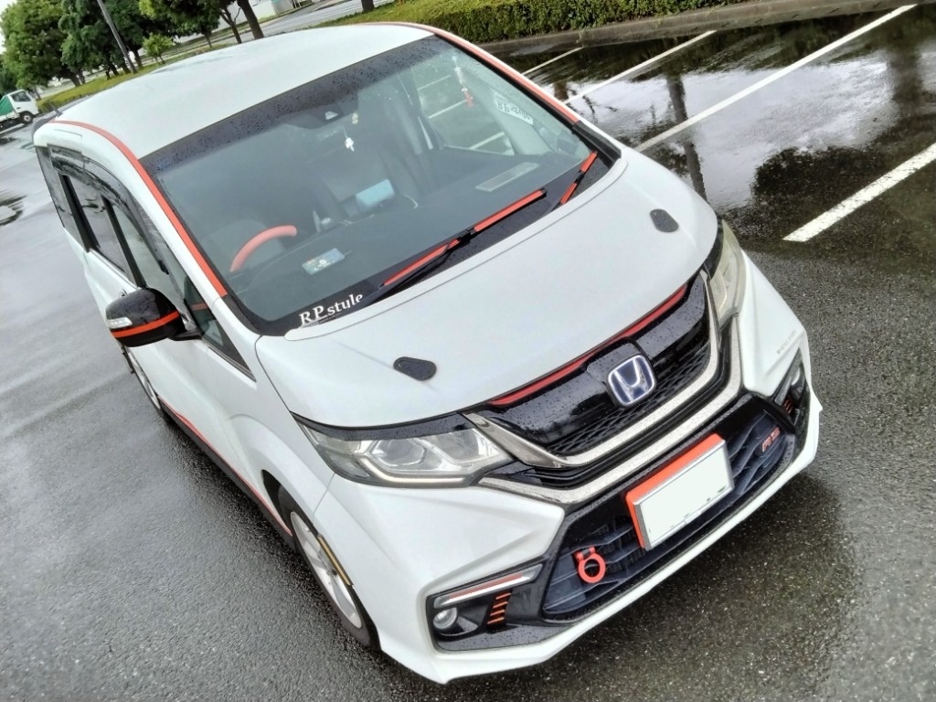 ホンダ ステップワゴンスパーダ