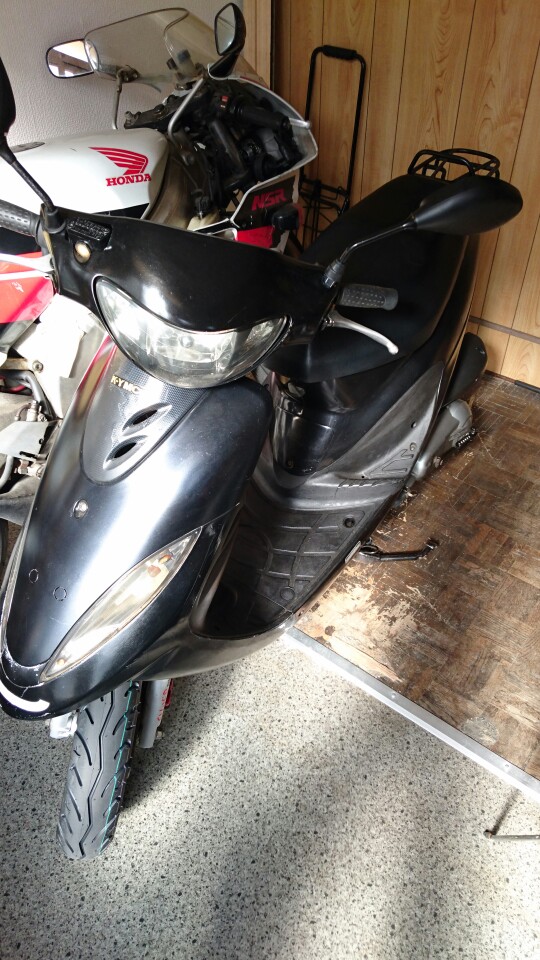 セマドロさんのスーナー100F