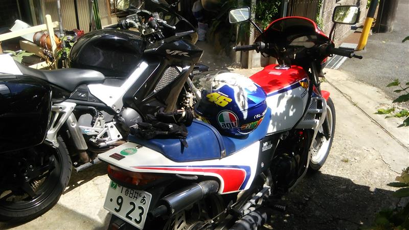 白瀑さんのMVX250F