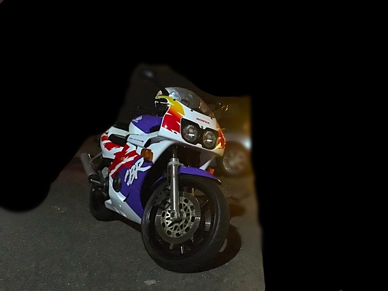 カラジシさんのCBR400RR