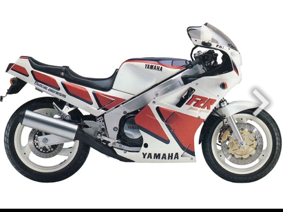 月しろ*さんのFZR750