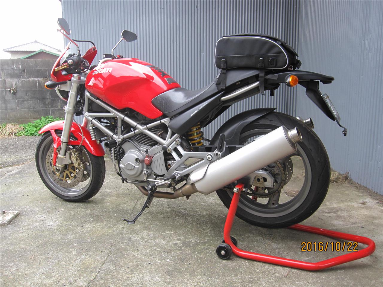 kazbomさんのDUCATI800ie