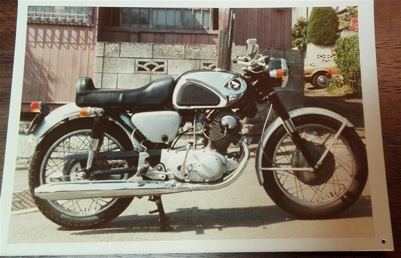 virgil hiltsさんのCB72
