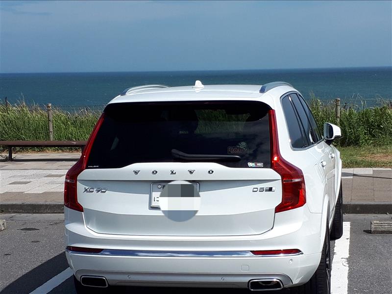 よっし~xc60さんのXC90