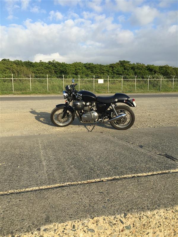 雅奈さらささんのスラクストン1200