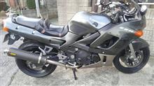らどきちさんのZZR400 左サイド画像