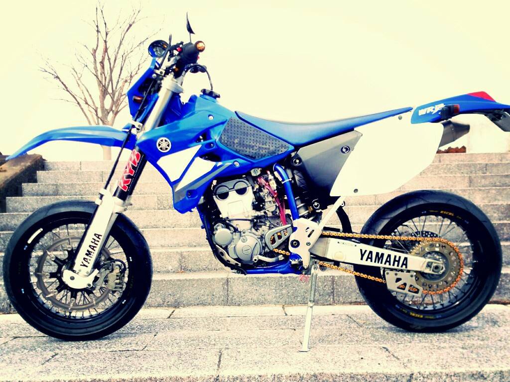 ばくまるさんのWR250F