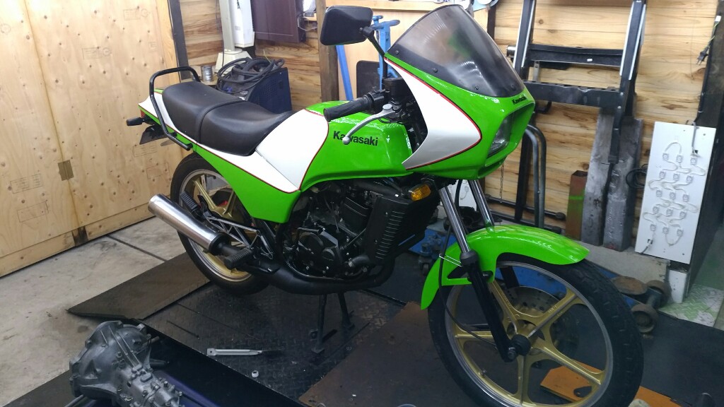 mtu16v595te90さんのAR125