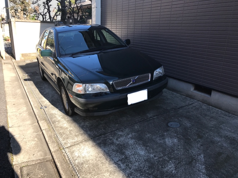 こうBMWさんのS40