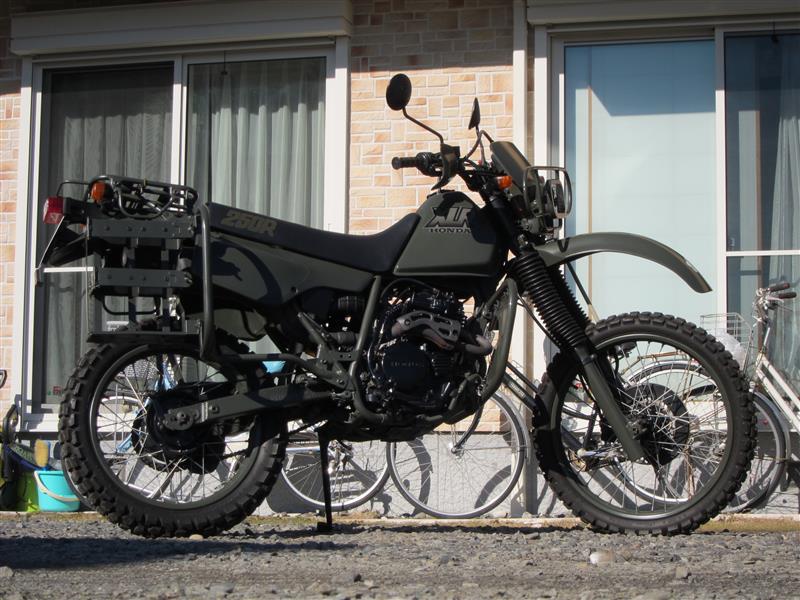 Norick.MさんのXLR250R防衛庁仕様車