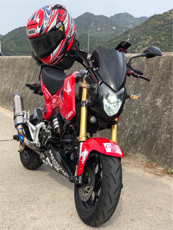 クマゴロウさんのグロム125