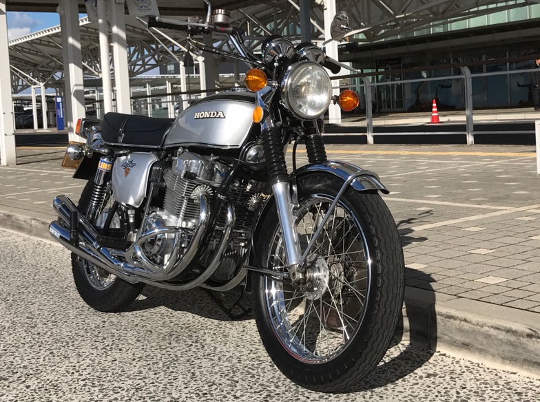 マッチョナナハンライダーさんのCB750K-2
