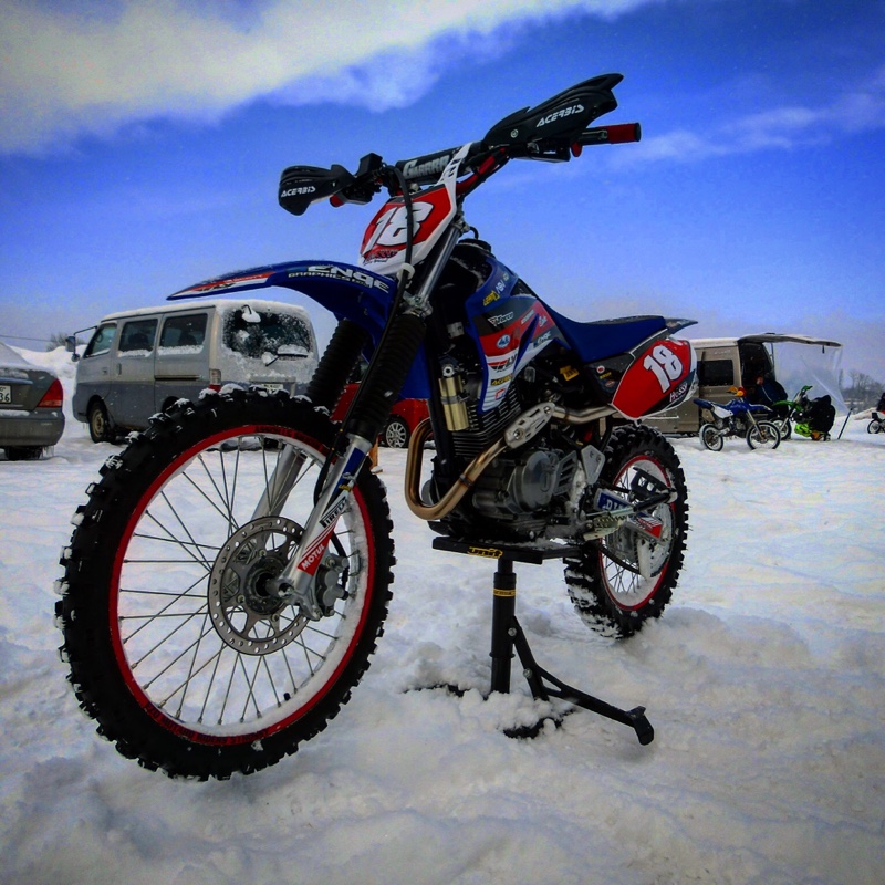 TCR HossyさんのTT-R125