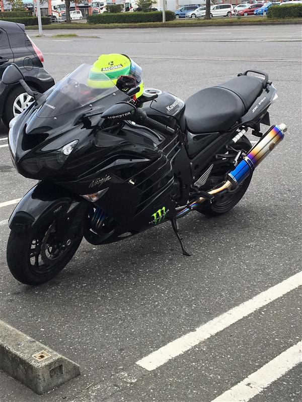 ナシュアさんのNINJA ZX14R