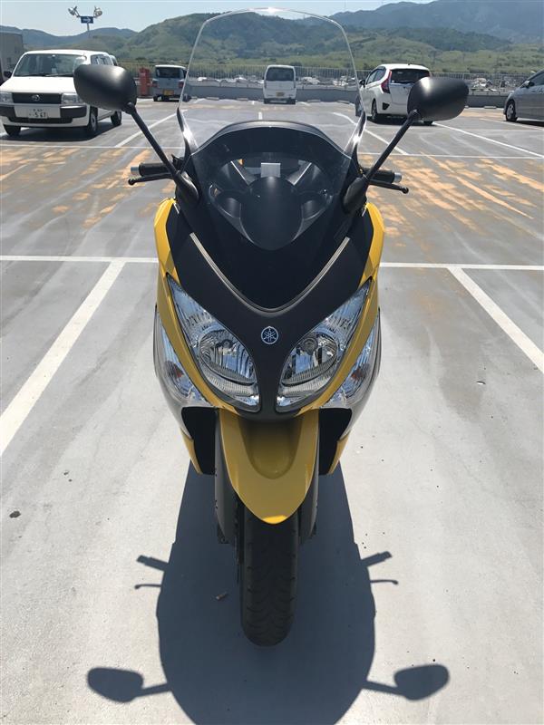 はるボンパパさんのTMAX