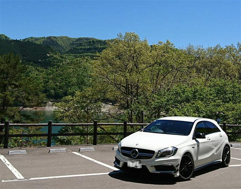 ぽこたろうさんのA45 AMG 4マチック エディションII