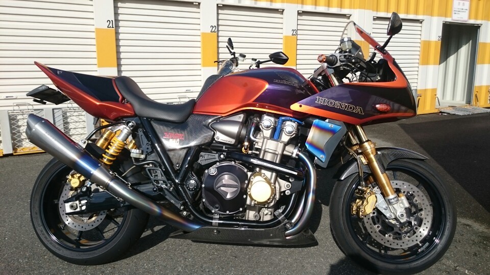 迅"さんのCB1300SF_ドリームスペシャル