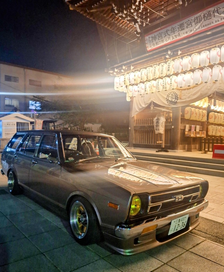 やす-なおさんのサニーバン