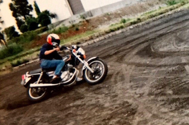 スネークピロスケンさんのGN250E