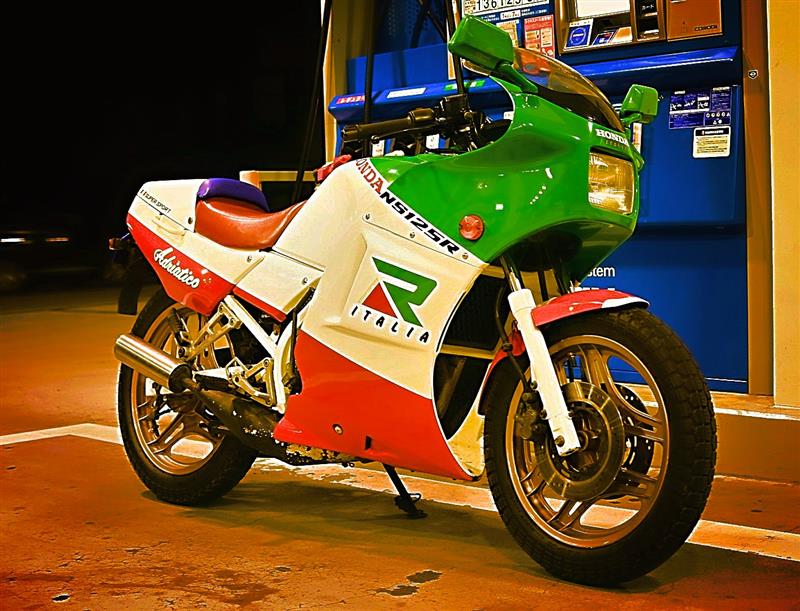 パタパタatacさんのNS125R