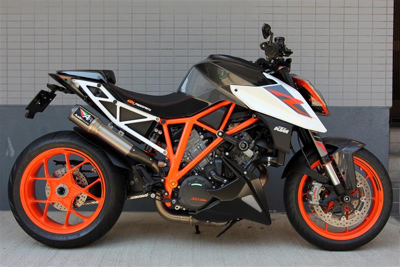 sp_aさんの1290 SUPER DUKE R