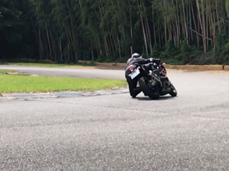 168NさんのCBR250RR(MC51)