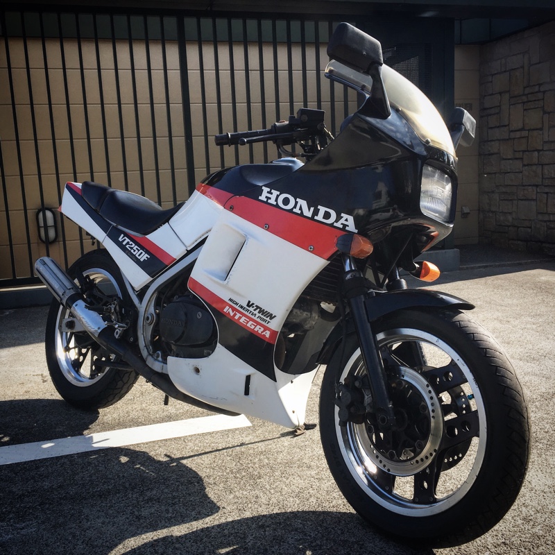 まぁさ的な?さんのVT250F2F