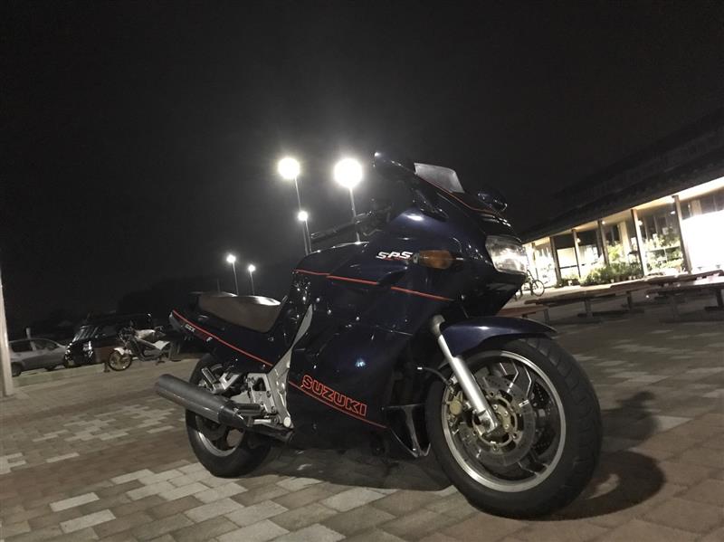 つみたんさんのGSX1100F