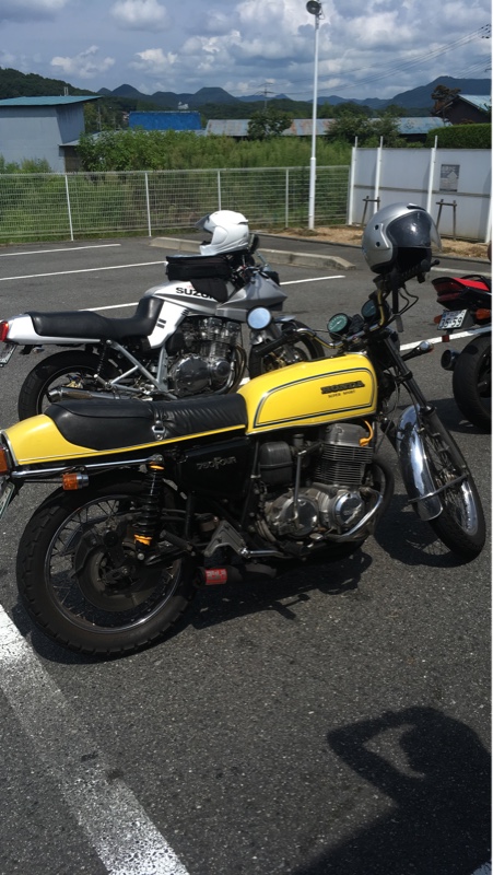 crazyYOUさんのCB750FOUR-II