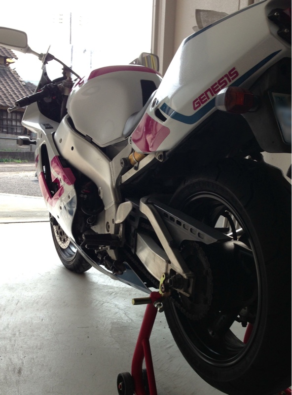 はるびんさんのYZF750SP