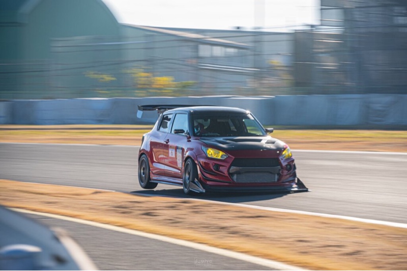 tom@Verruckt narrenさんの画像