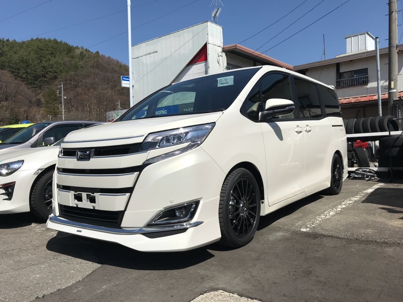 ノア トヨタ 海老蔵の愛車 みんカラ