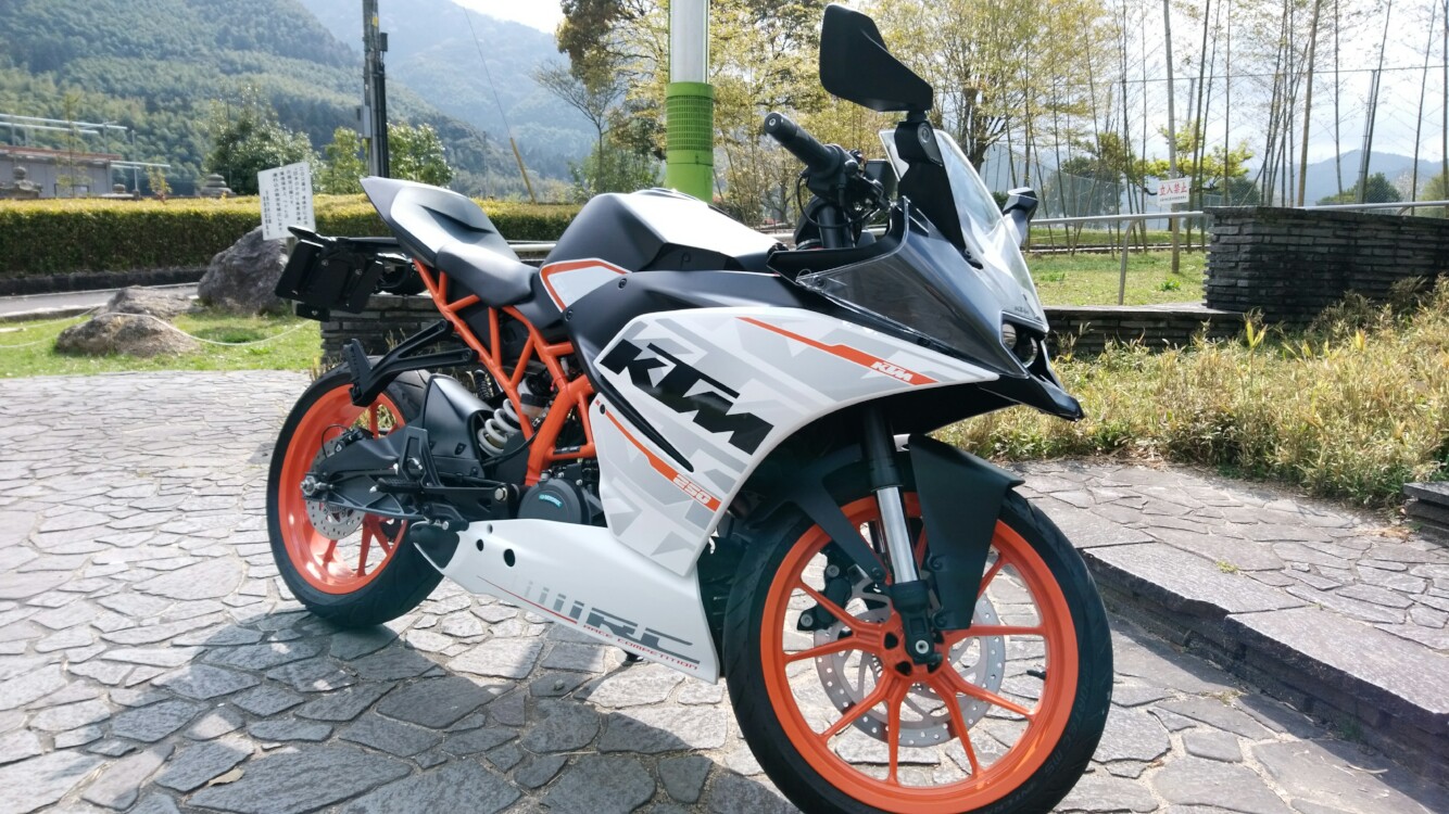 サーパァーさんのRC250