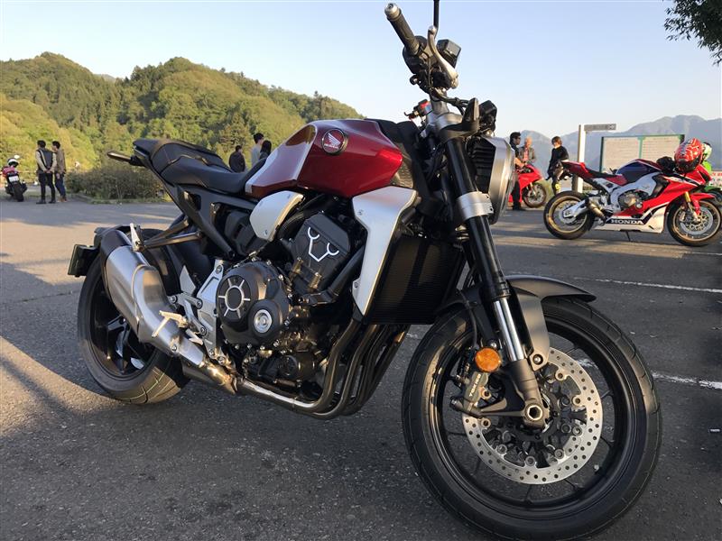 なおん。さんのCB1000R