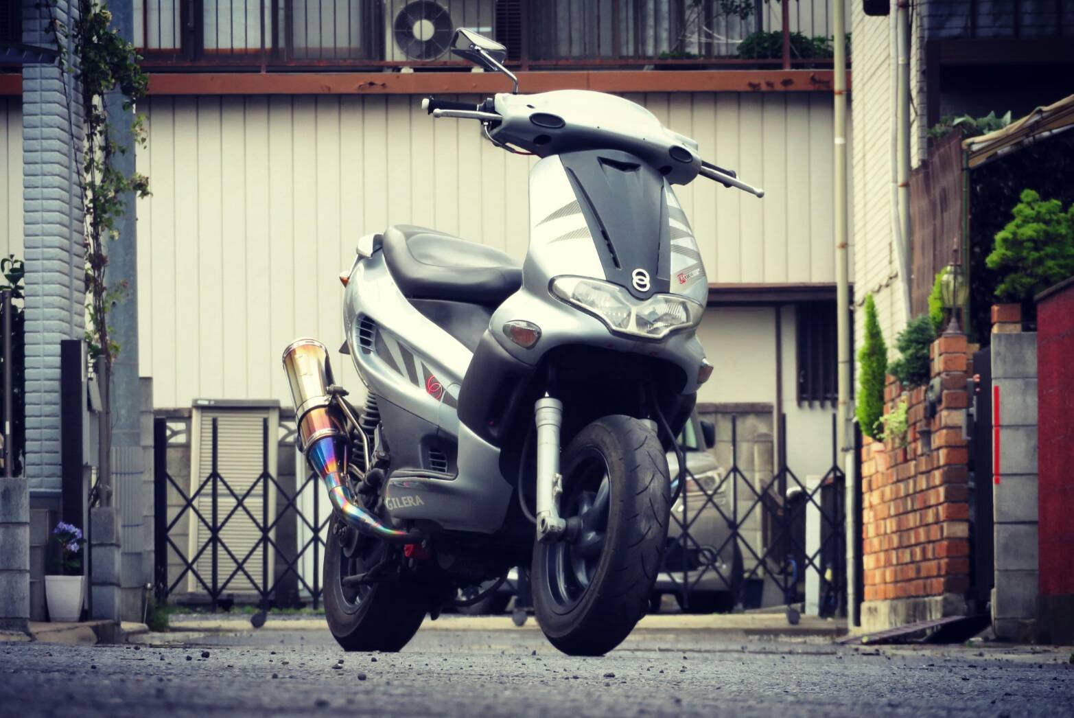 HOT-BOSSさんのRUNNER-VXR200