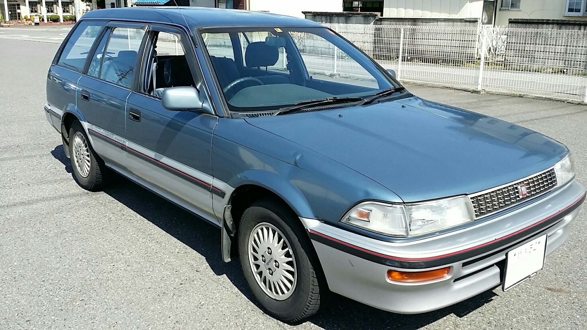 yasuowakabayashiさんのカローラワゴン